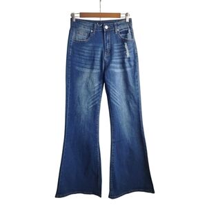 Women's Blue Flare Jeans Size Medium NWOT